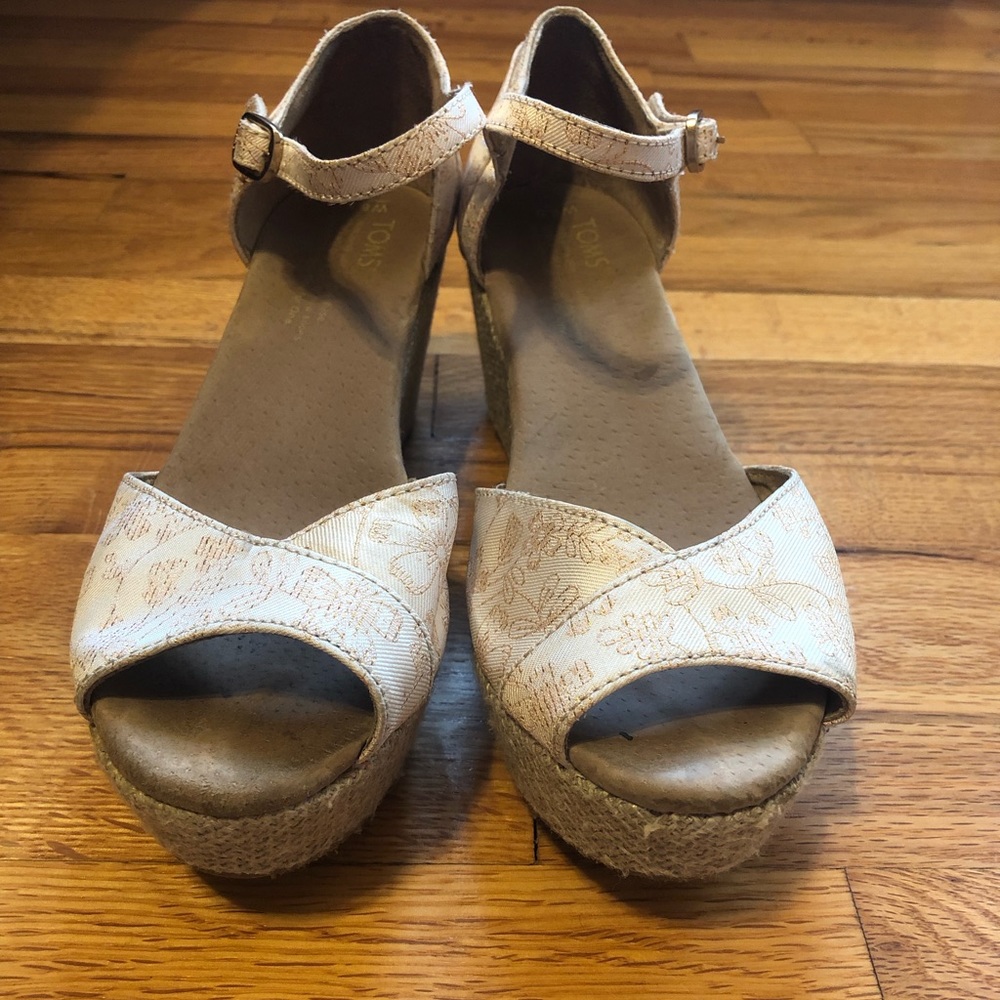 Tom’s Wedges